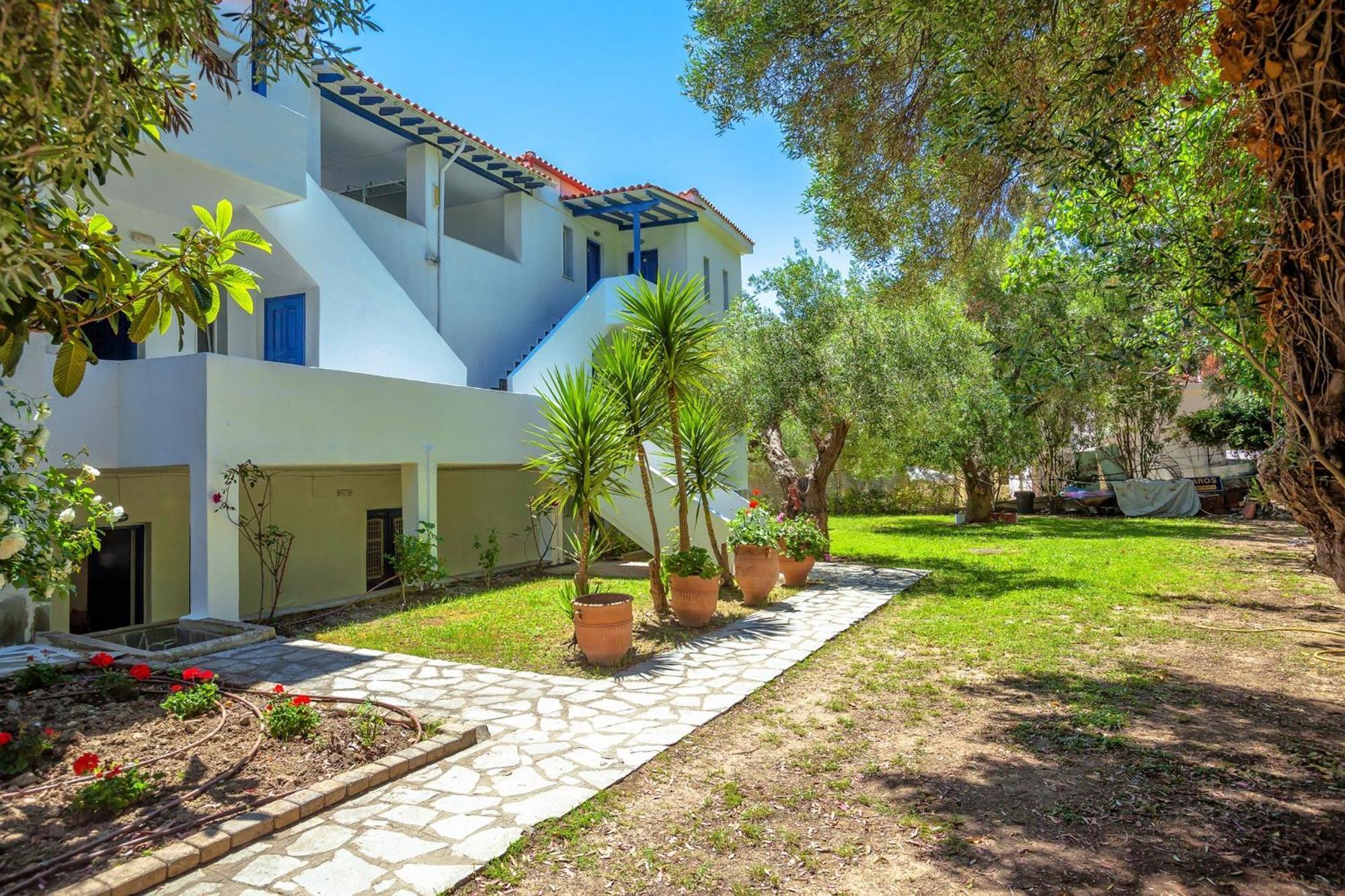 Xenios Faros Apartments ポッシディ エクステリア 写真
